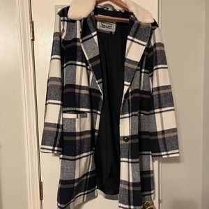 Beautiful plaid coat! Made by Levi!
